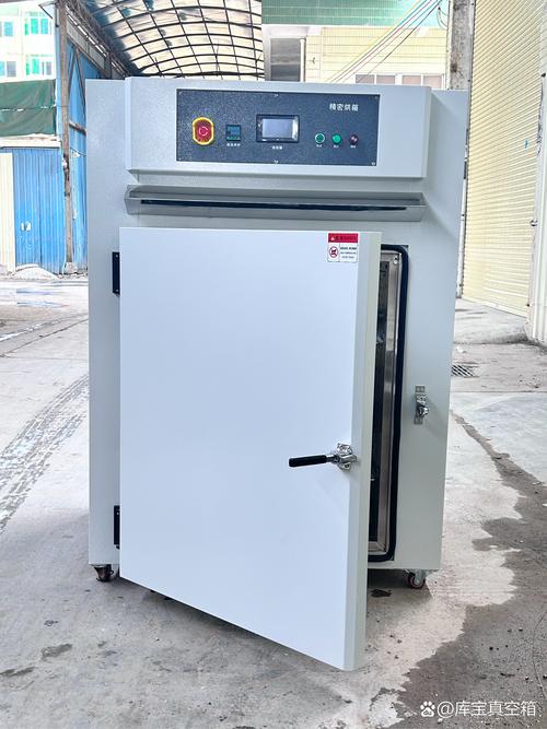 工業(yè)烤箱廠家# 高精度精密烘箱,廣泛應用于科研與工業(yè)領域:強調高